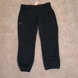 Women’s Under Armour  xs softball pants